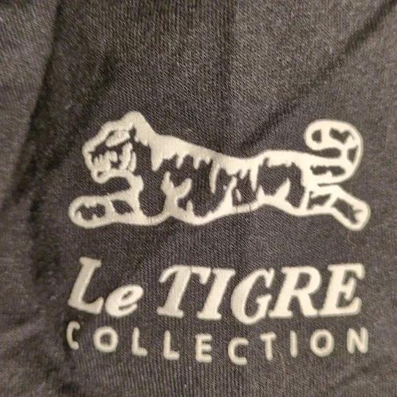 LeTigre black tee sz M - Picture 3 of 5